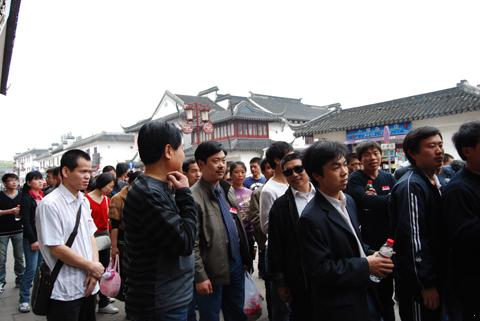 �Ϻ������y�T�S�����ҽǑ������Σ��D2��