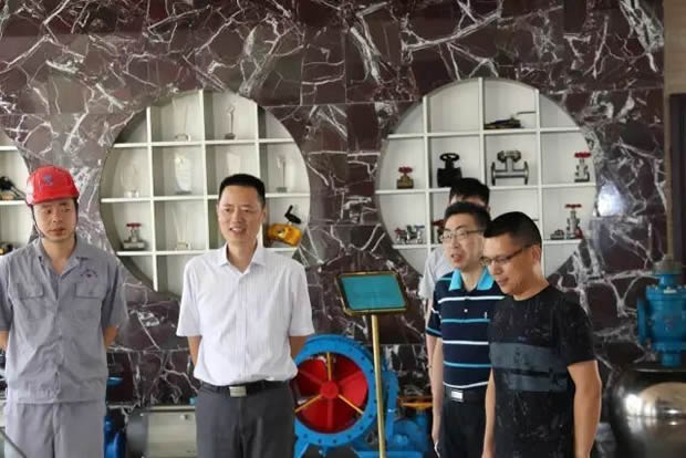 總工會領導及專家指導我司職業(yè)衛(wèi)生安全防護工作(圖2)